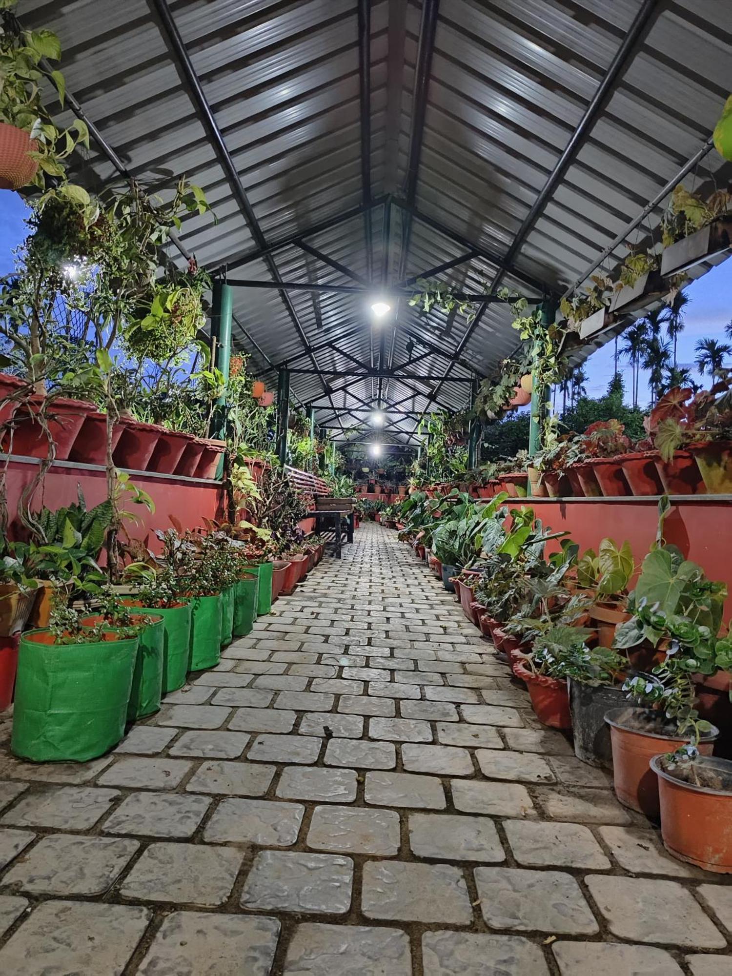Jaanki Farms & Resorts Jorhat Bagian luar foto