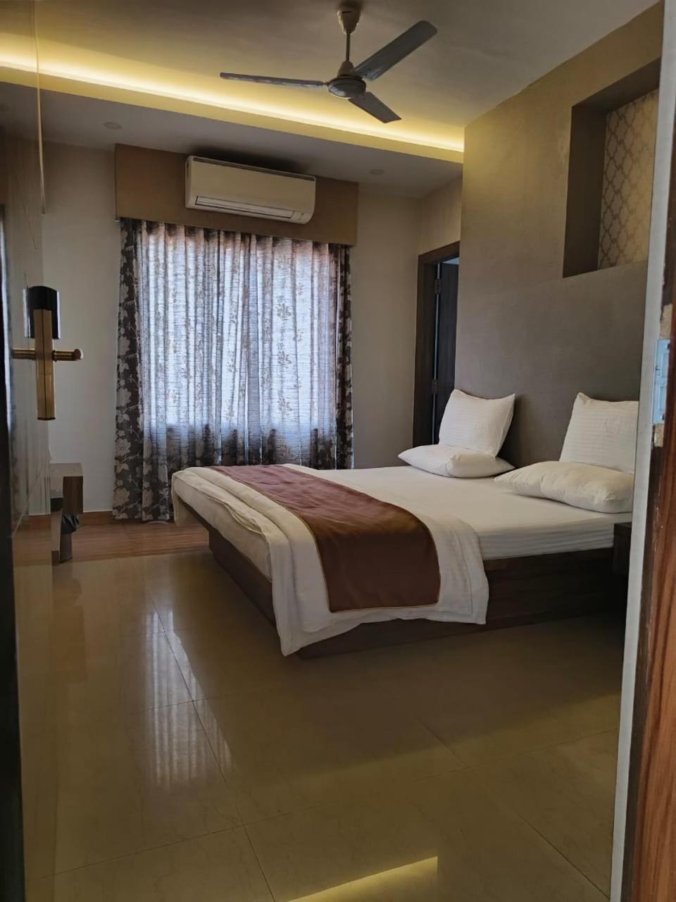 Jaanki Farms & Resorts Jorhat Bagian luar foto