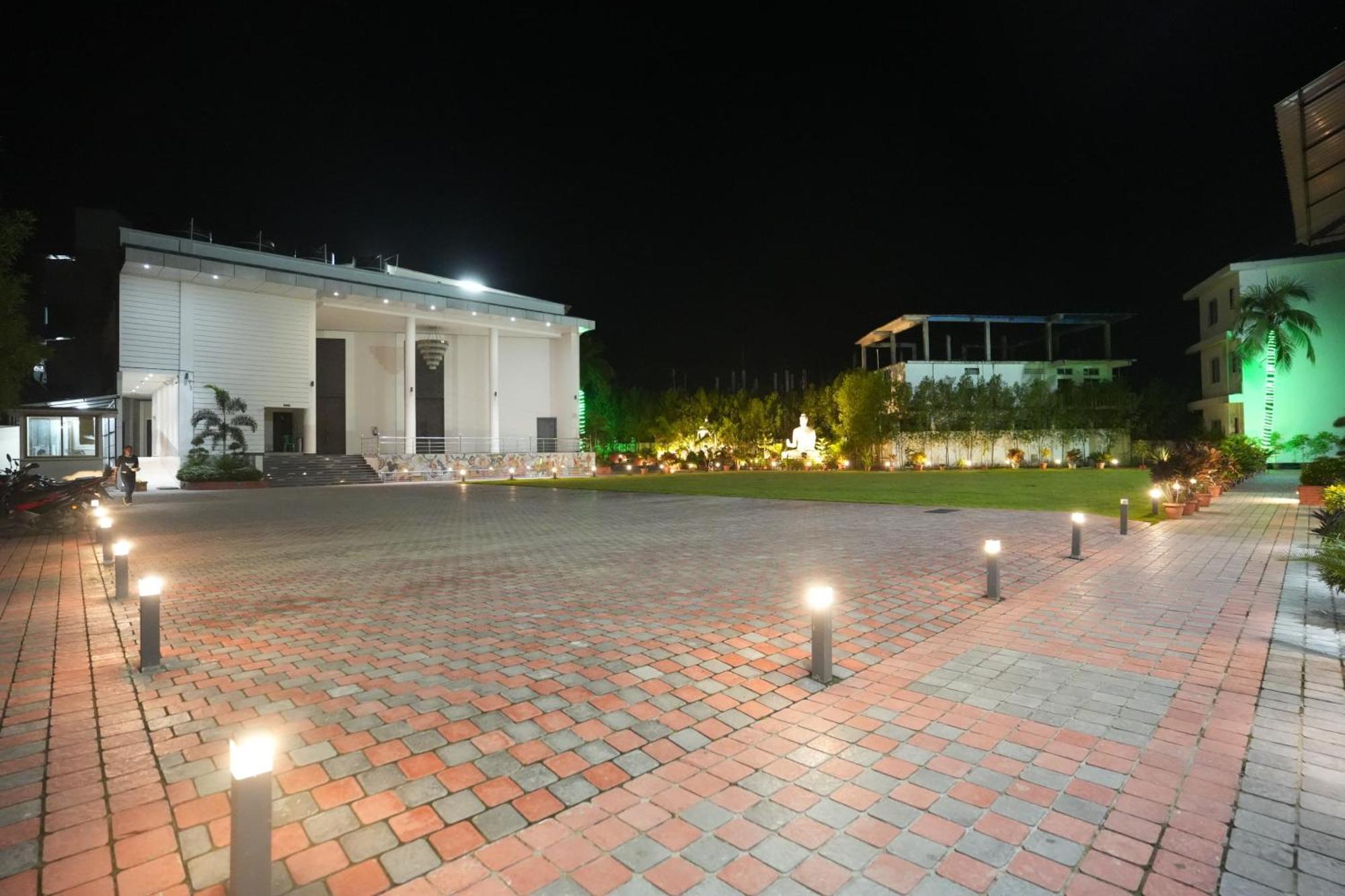 Jaanki Farms & Resorts Jorhat Bagian luar foto